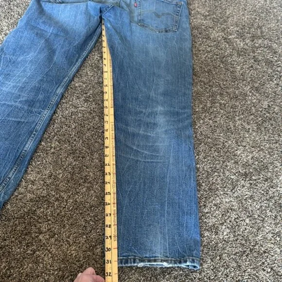 Levis Distressed Jeans Size 32 X 32 - Picture 9 of 9